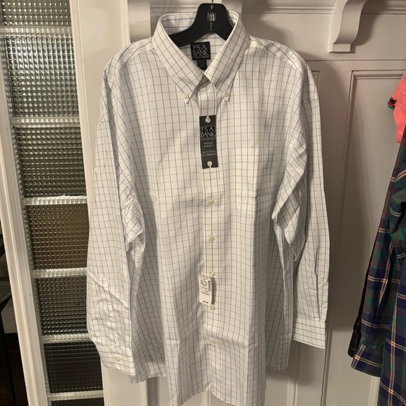 Jos. A. Bank Men's Non Iron Button down Shirt Long Sleeves Check  Sz 17.5 - Picture 2 of 13